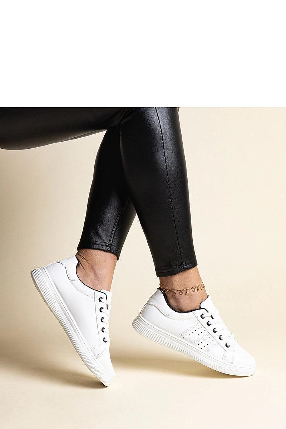 Baskets model 207313 Solea