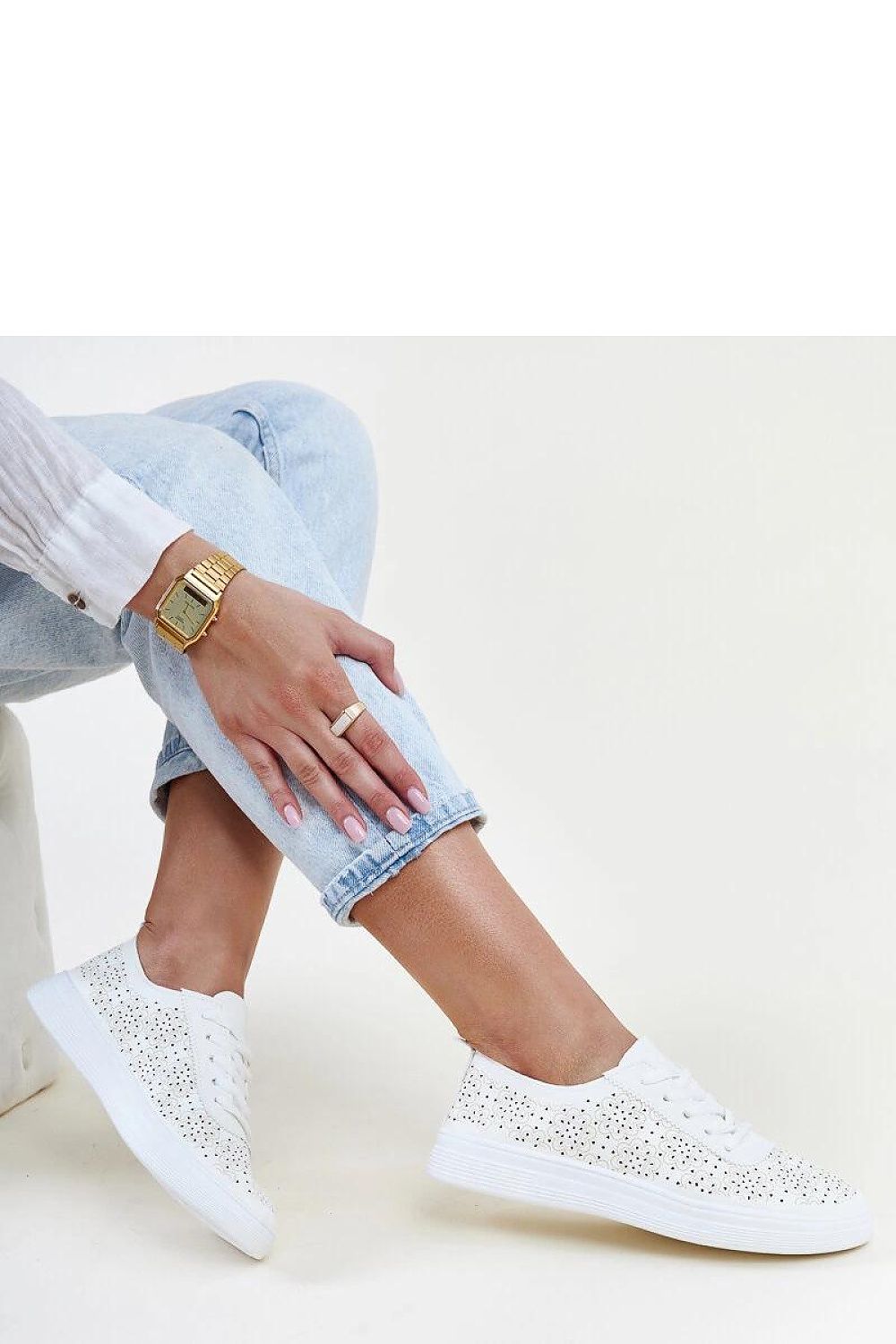 Baskets model 207320 Solea