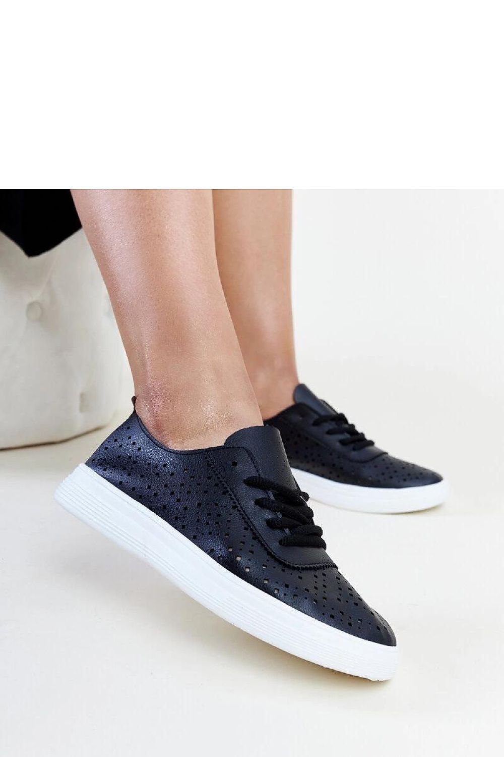 Baskets model 207323 Solea