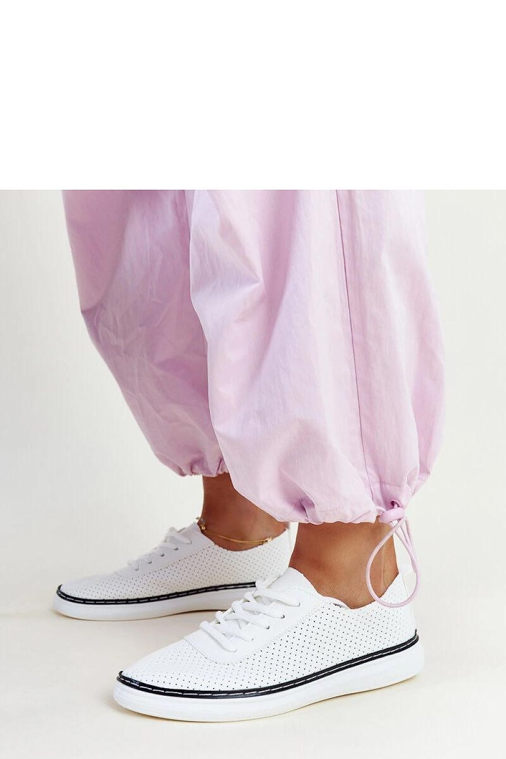 Baskets model 207328 Solea