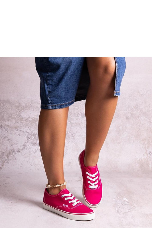 Baskets model 207336 Solea