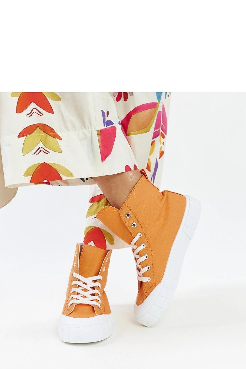 Baskets model 207377 Solea