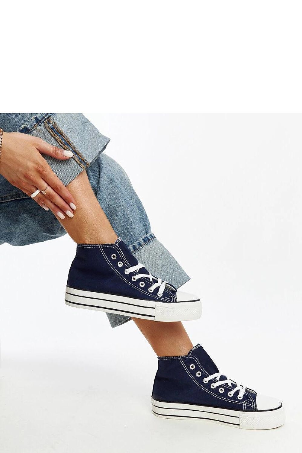 Baskets model 207391 Solea