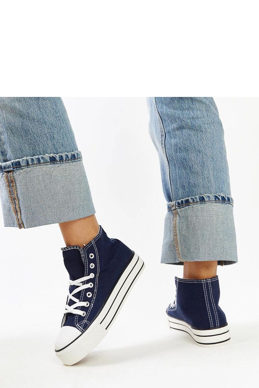 Baskets model 207391 Solea