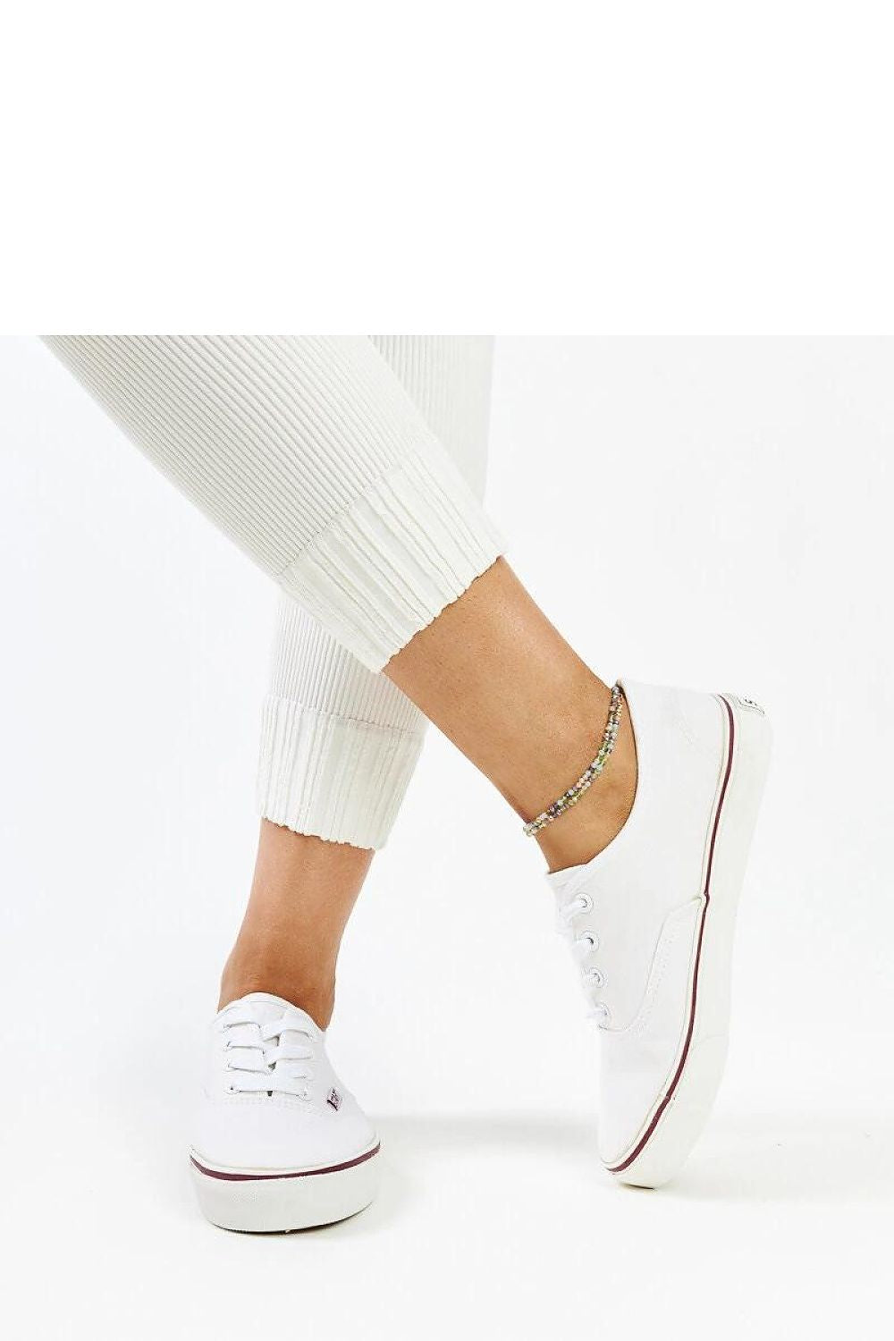 Baskets model 207395 Solea