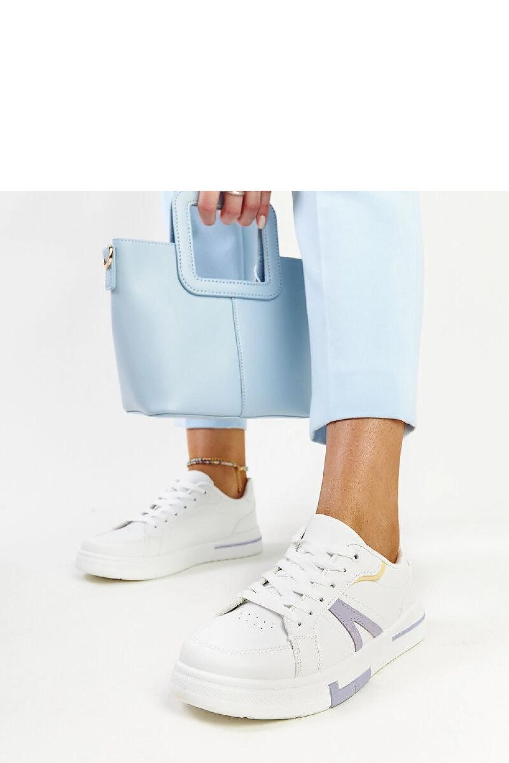 Baskets model 207405 Solea