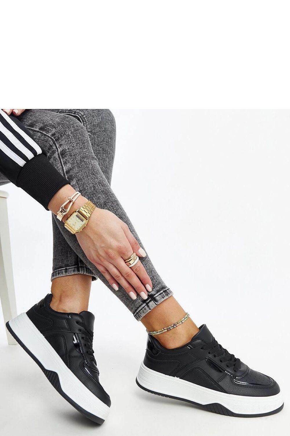 Baskets model 207407 Solea