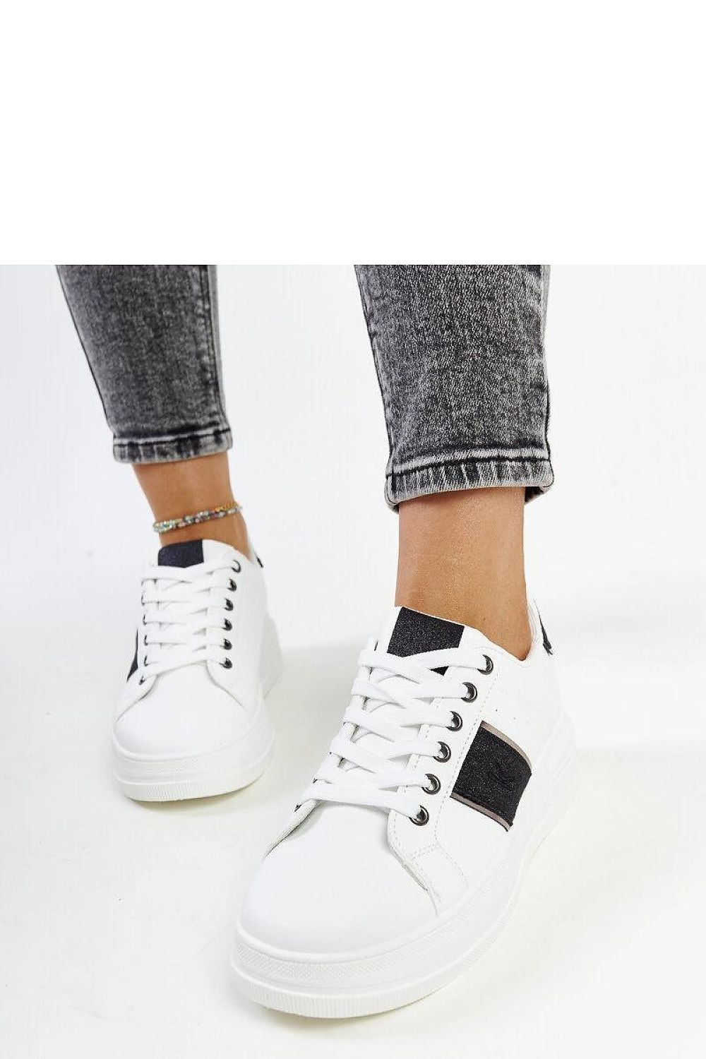 Baskets model 207431 Solea