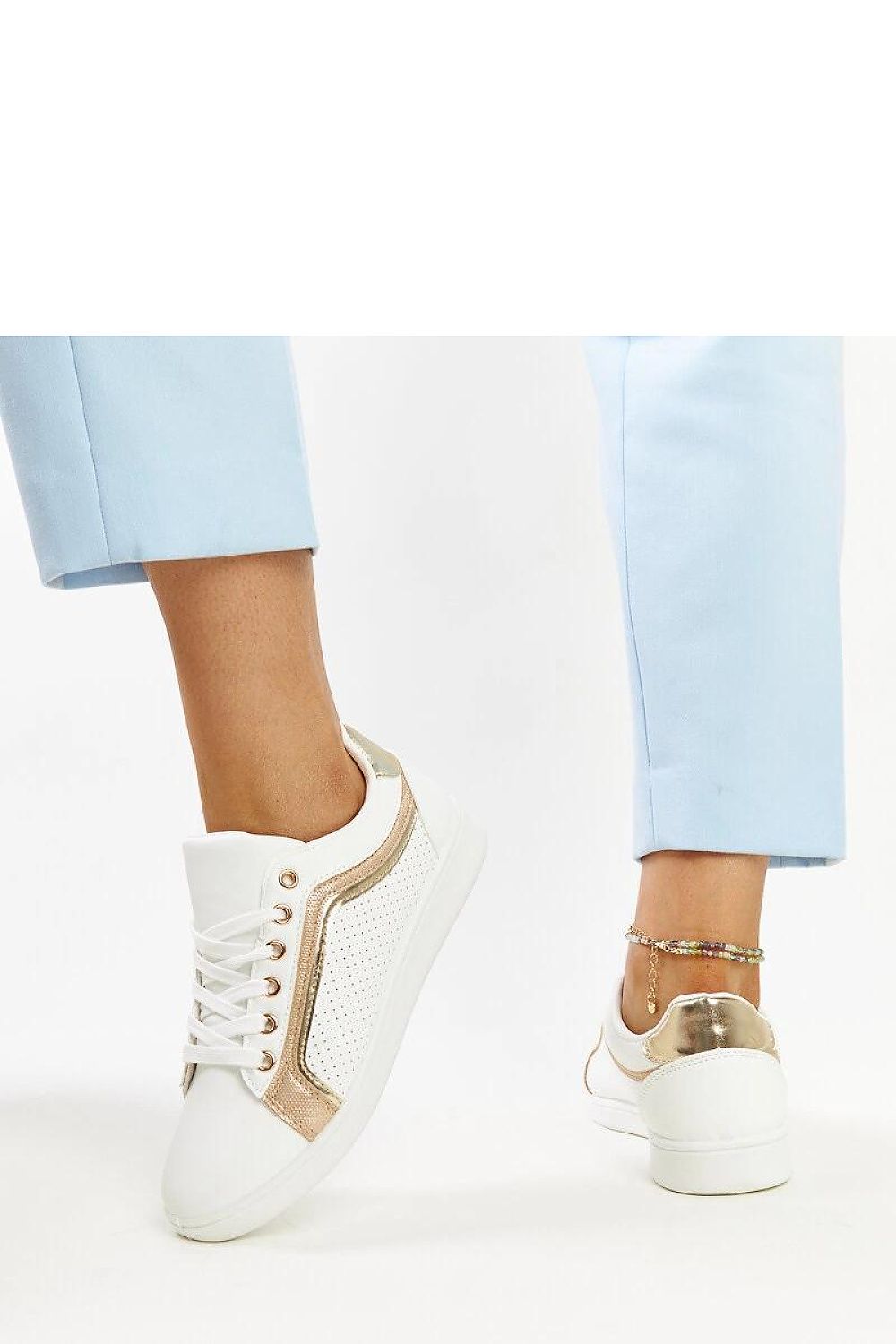 Baskets model 207435 Solea