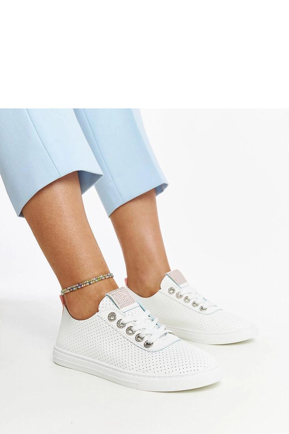 Baskets model 207451 Solea