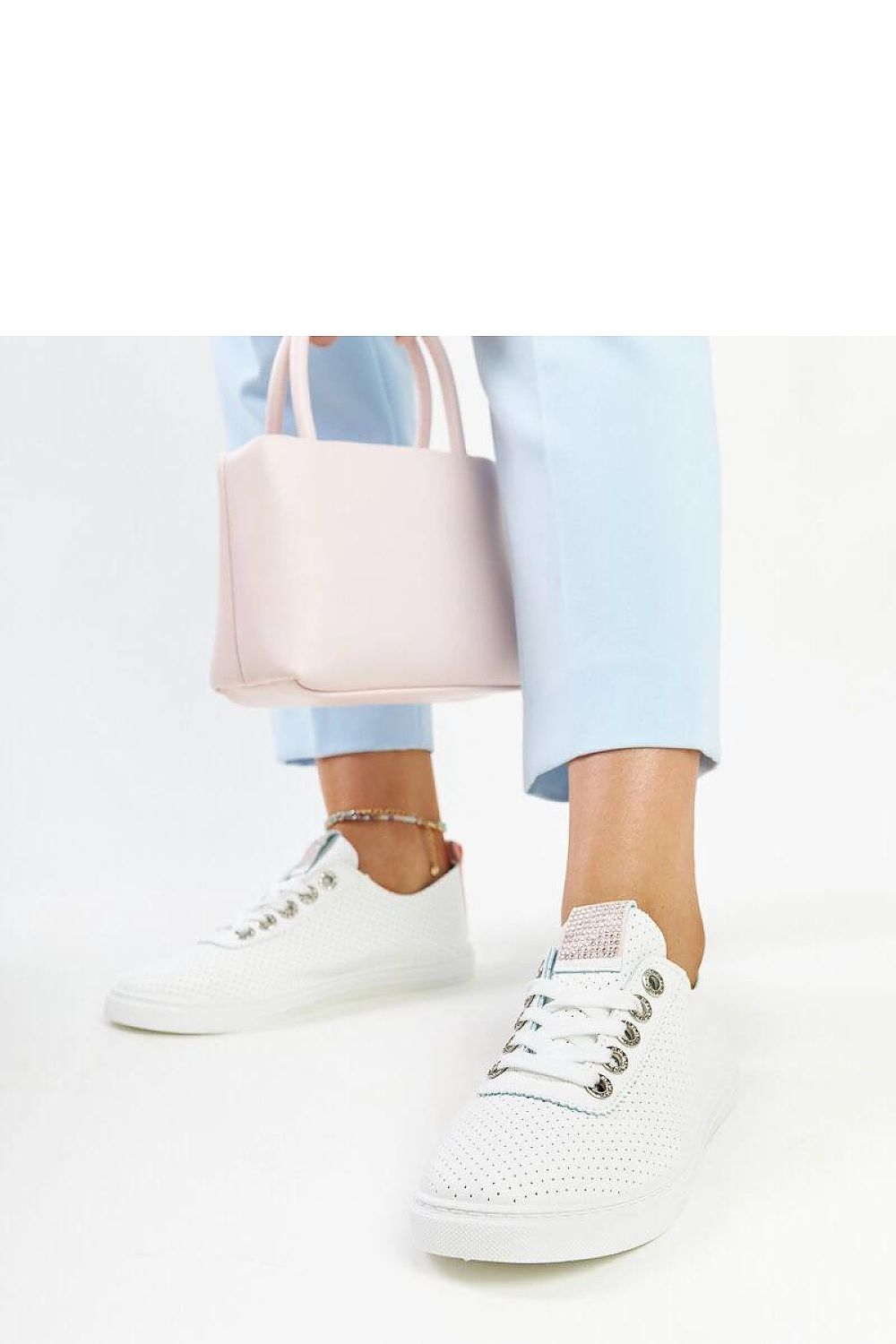 Baskets model 207451 Solea