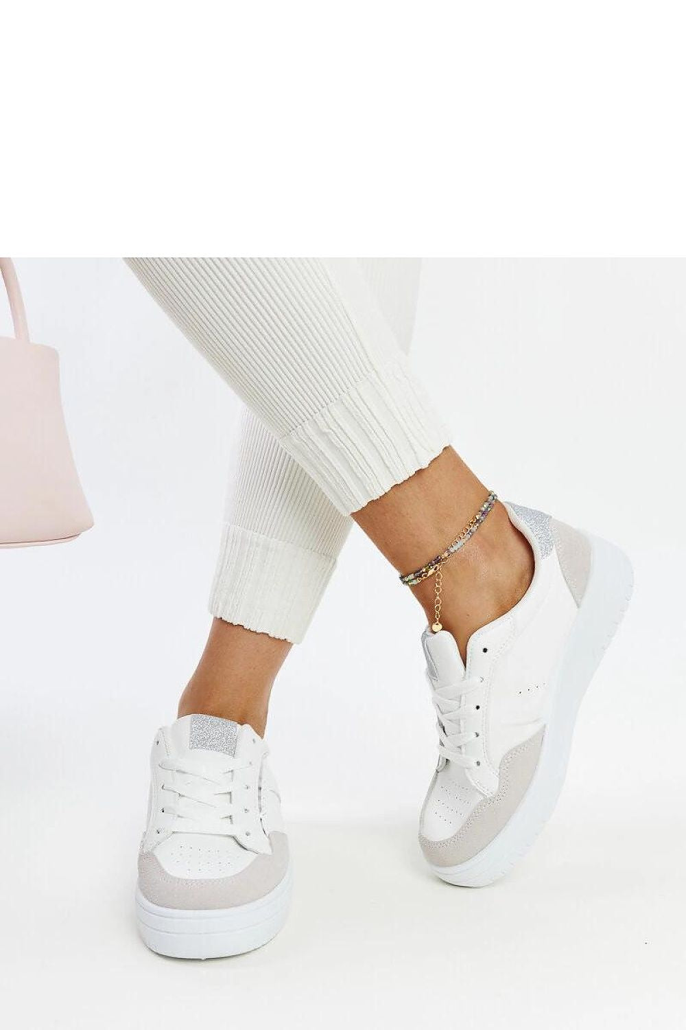 Baskets model 207465 Solea