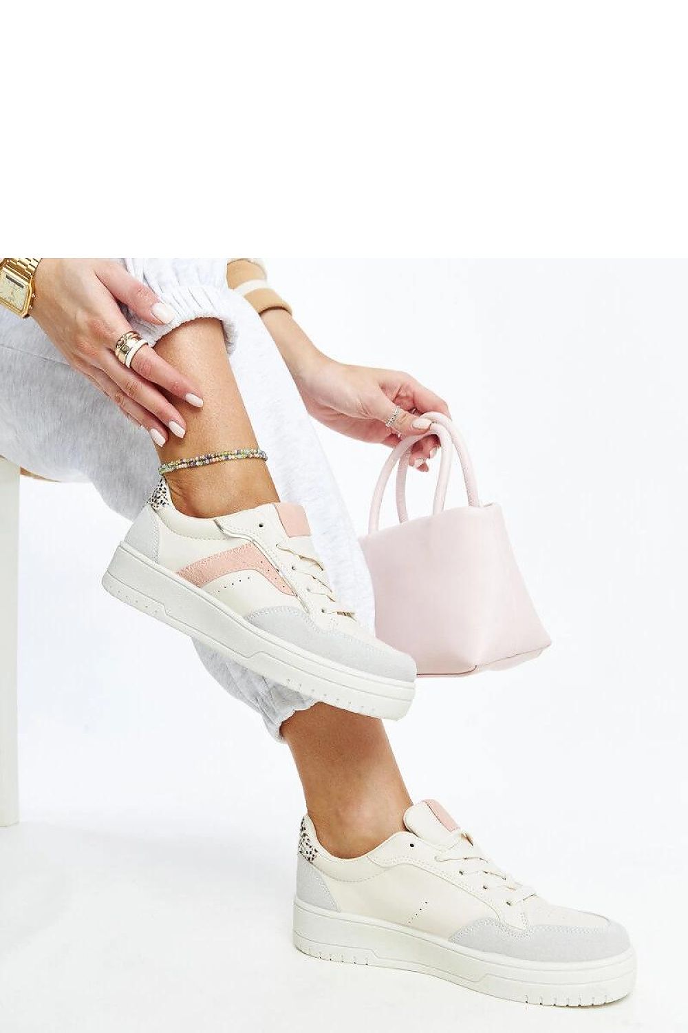 Baskets model 207466 Solea