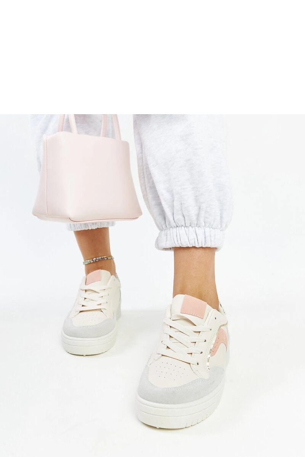 Baskets model 207466 Solea