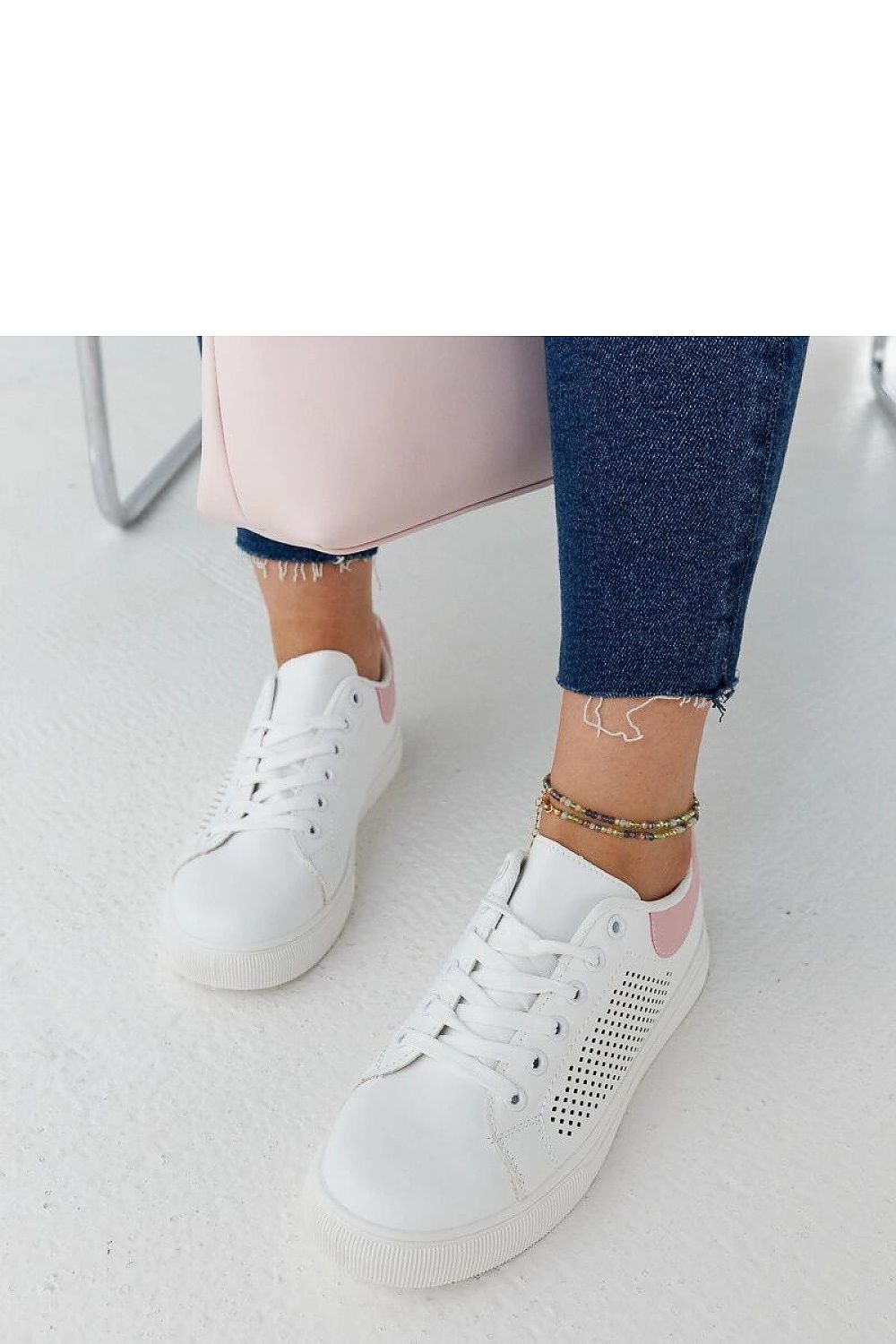 Baskets model 207478 Solea