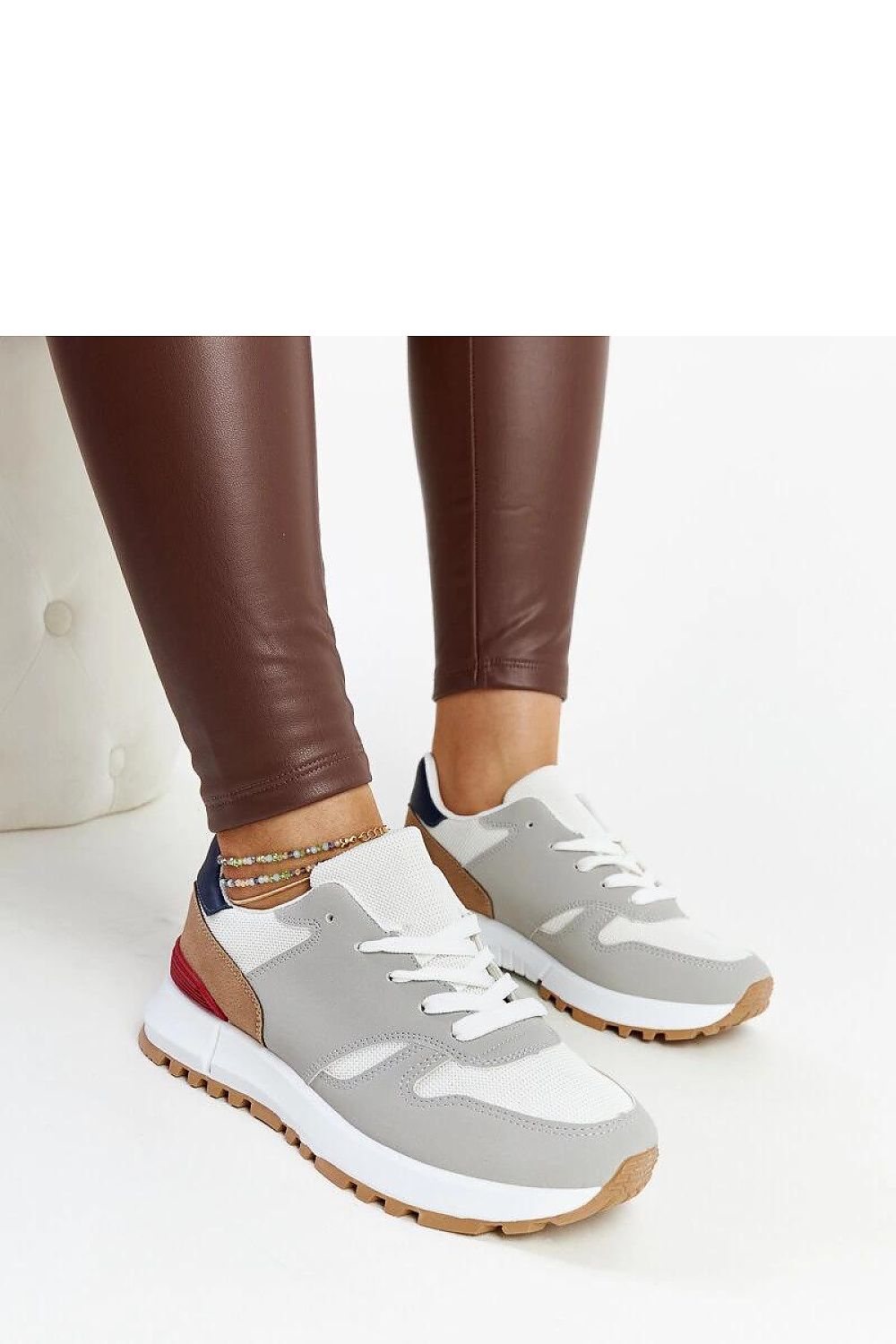 Baskets model 207494 Solea
