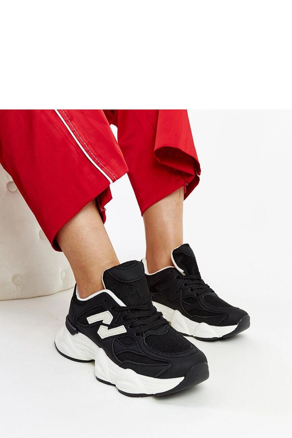 Baskets model 207495 Solea