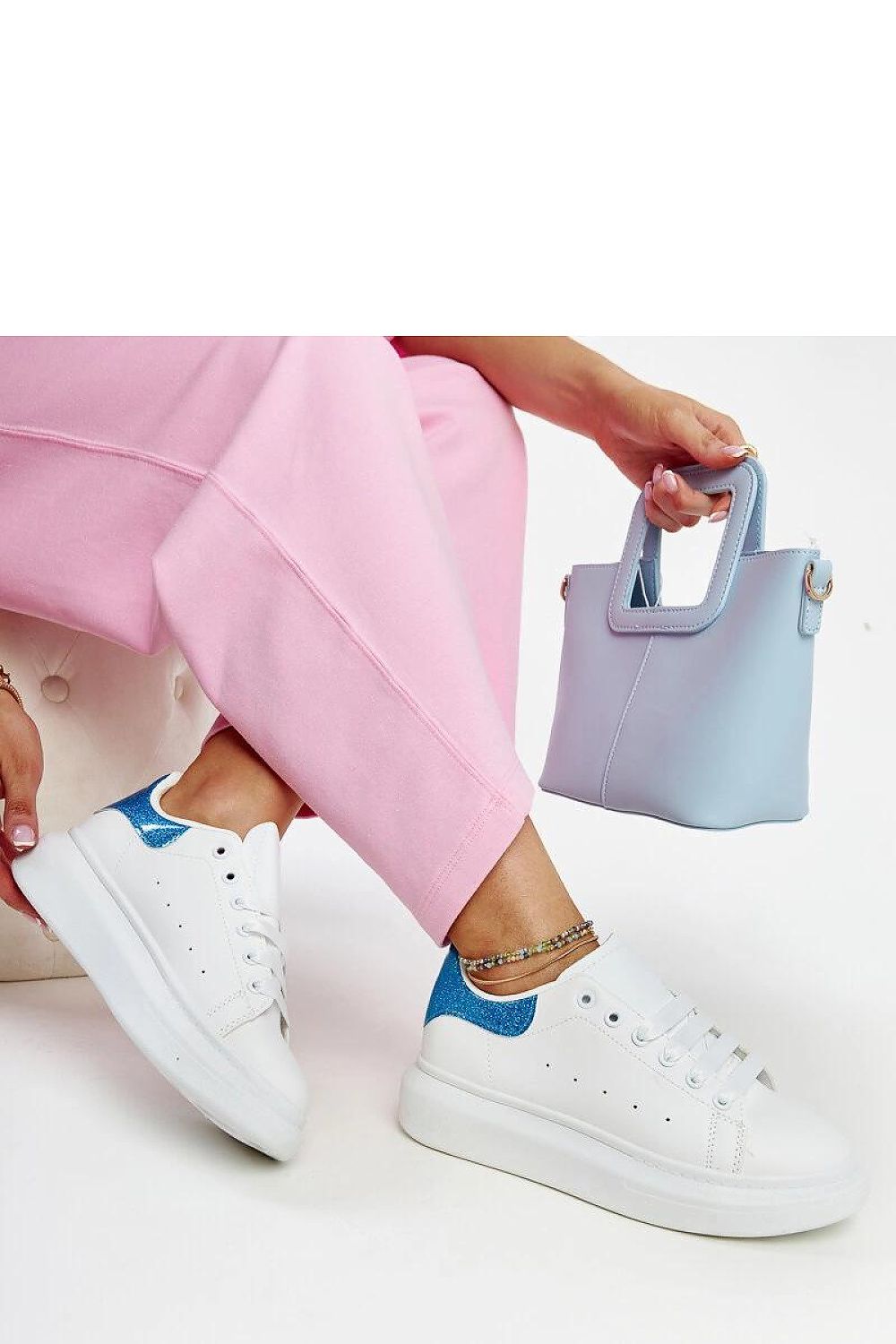 Baskets model 207496 Solea