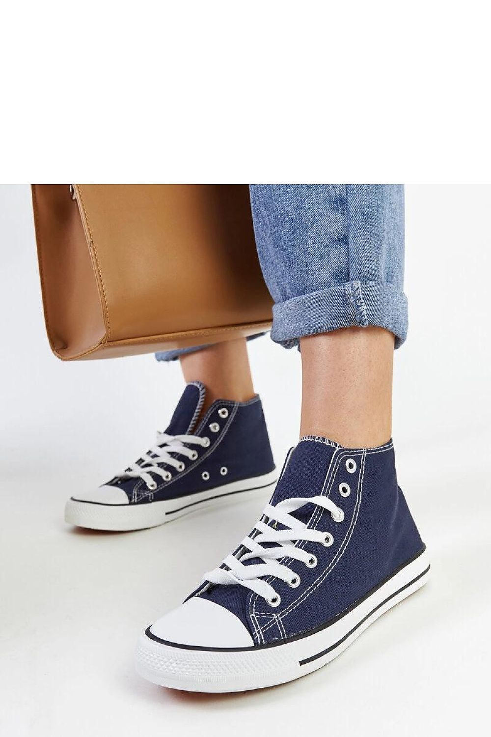 Baskets model 207501 Solea