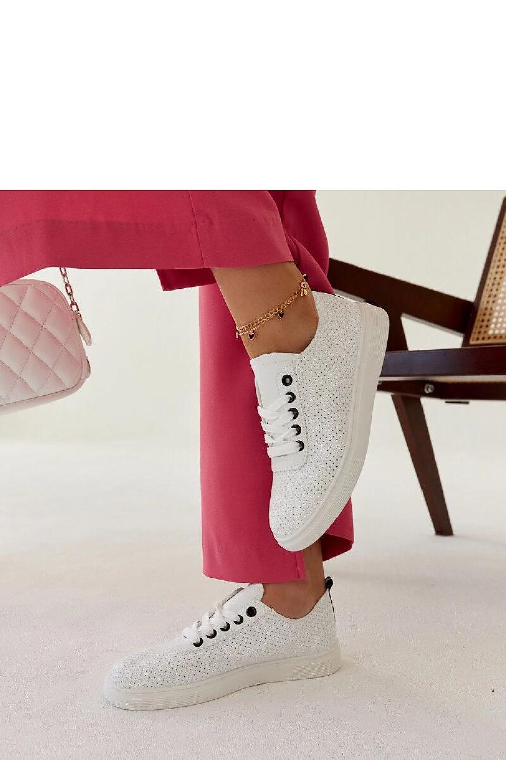 Baskets model 207517 Solea