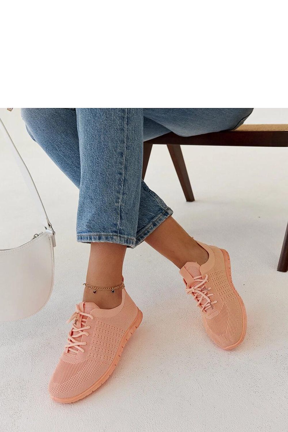 Baskets model 207523 Solea