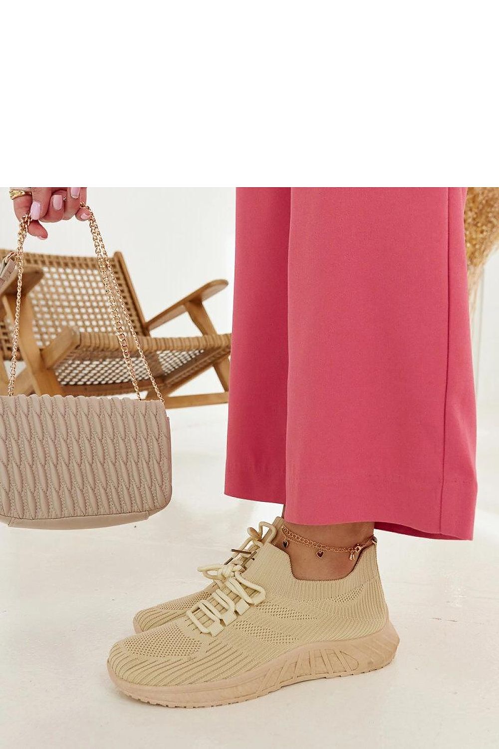 Baskets model 207524 Solea