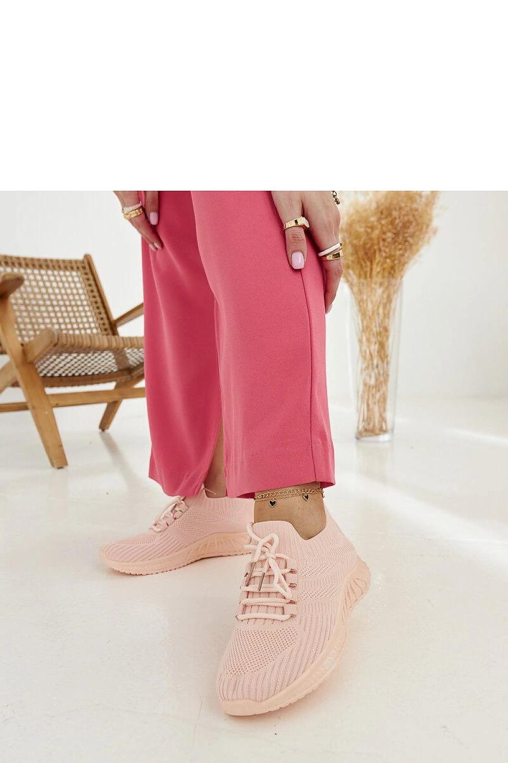 Baskets model 207526 Solea