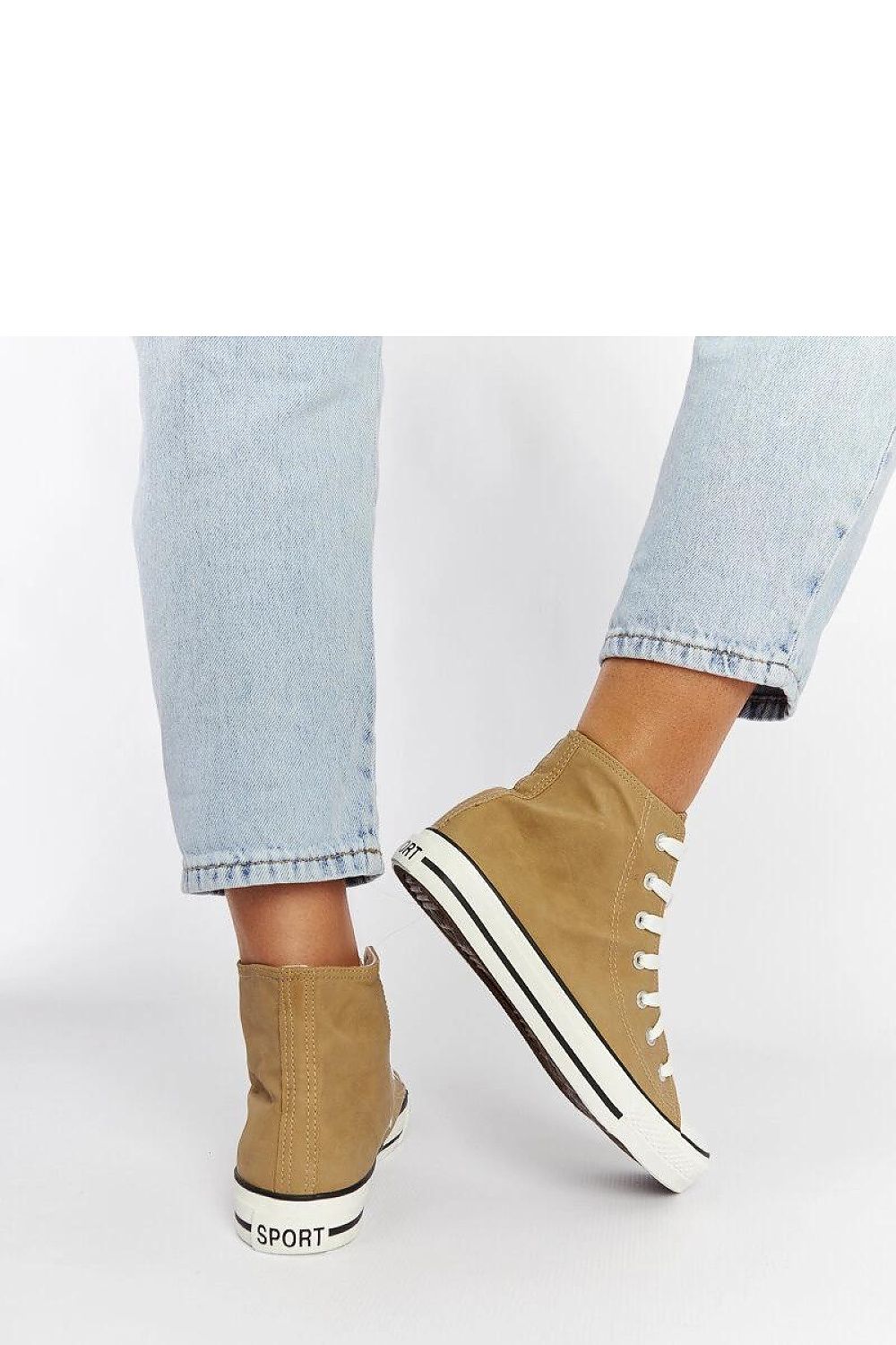 Baskets model 207544 Solea