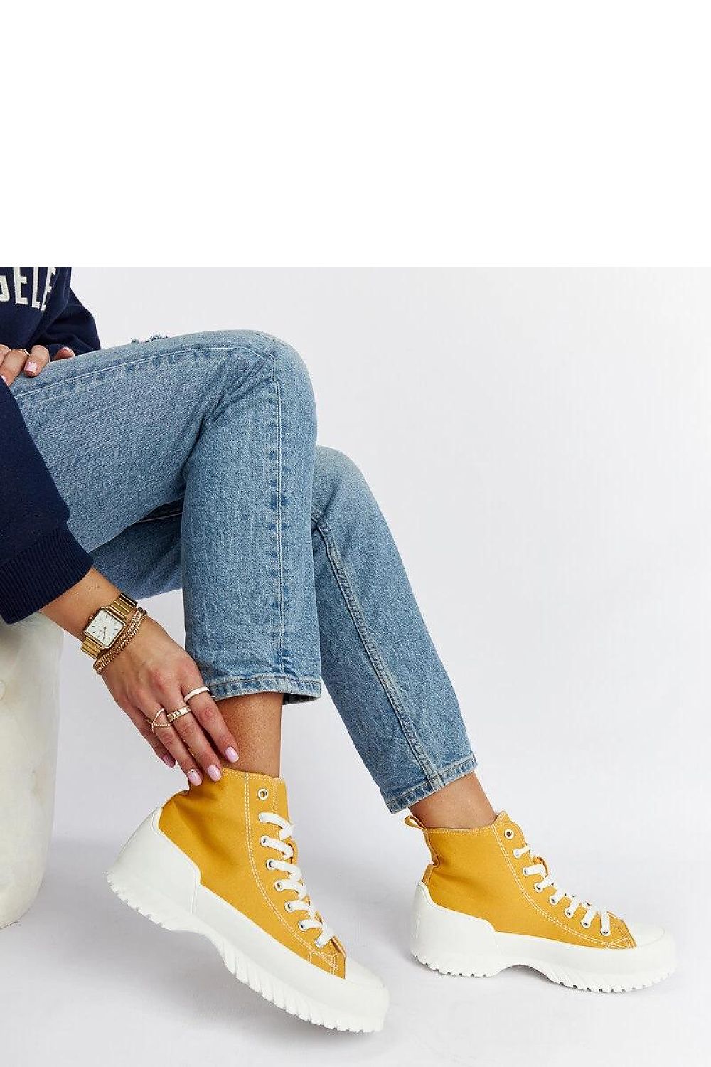 Baskets model 207549 Solea