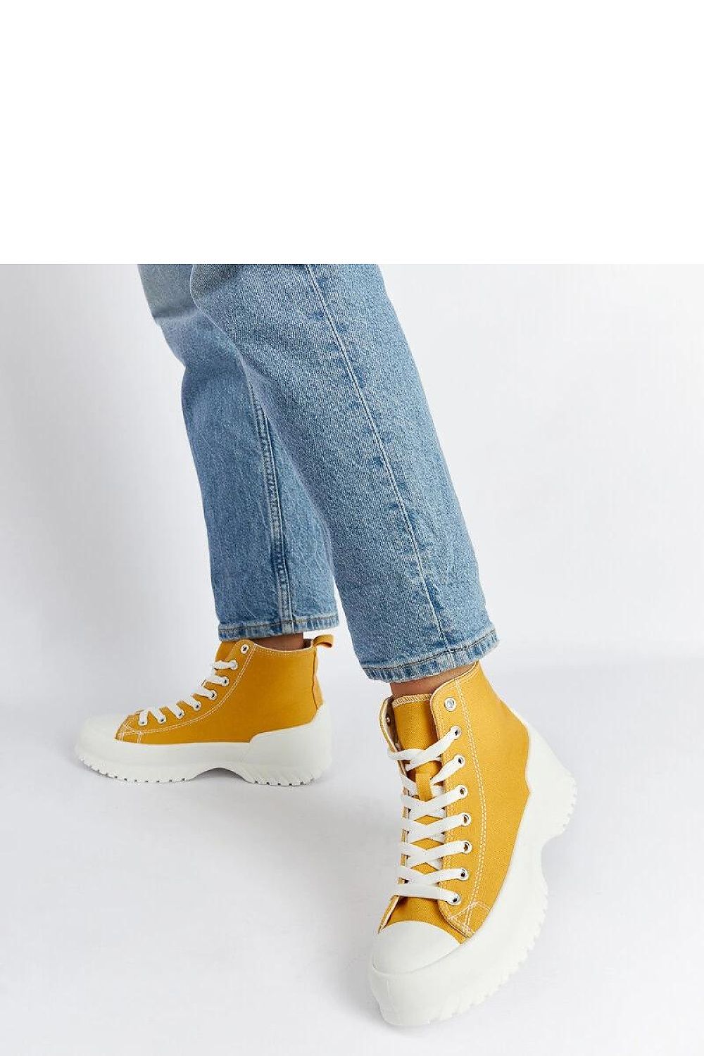 Baskets model 207549 Solea