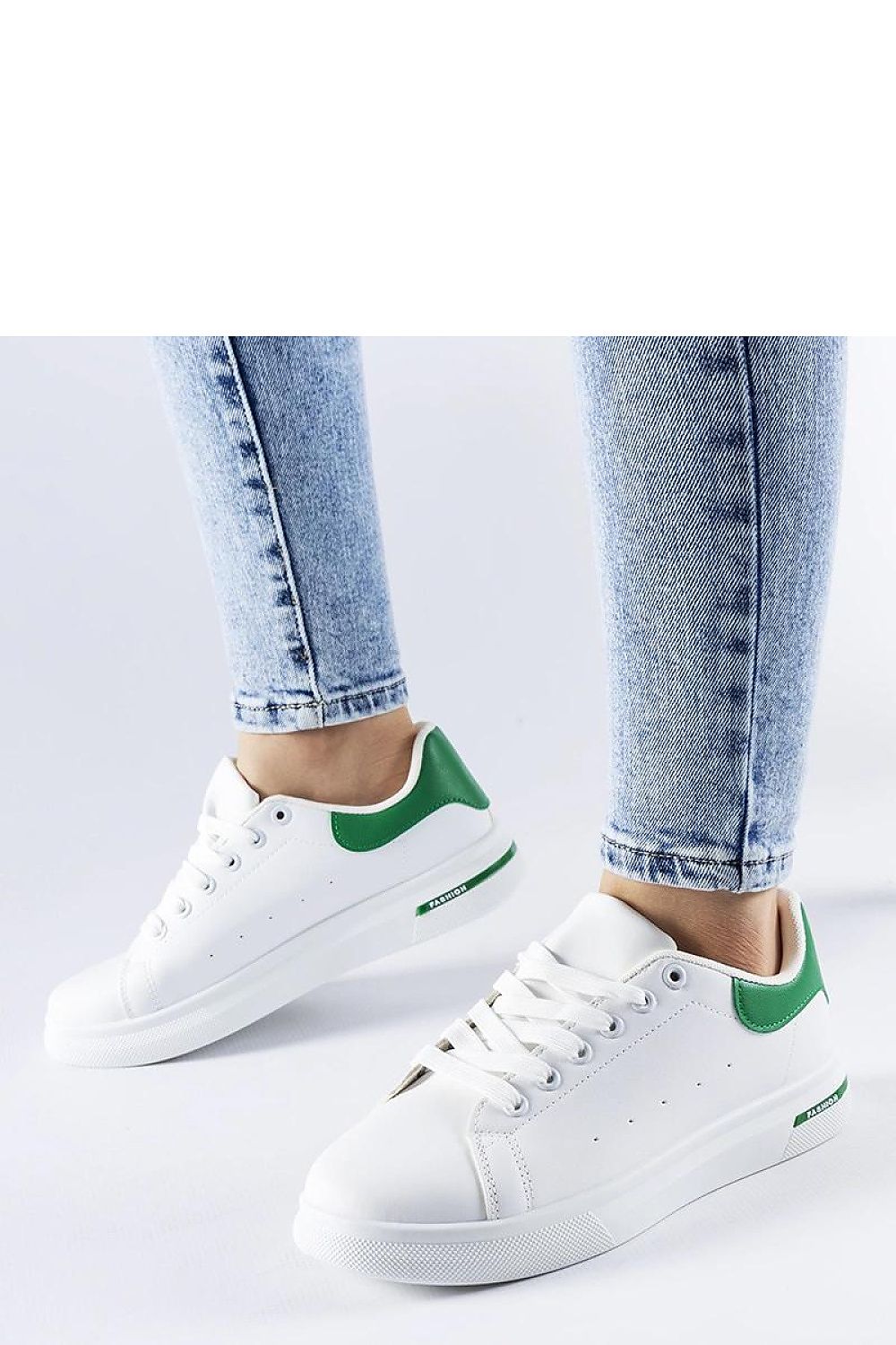 Baskets model 207571 Solea