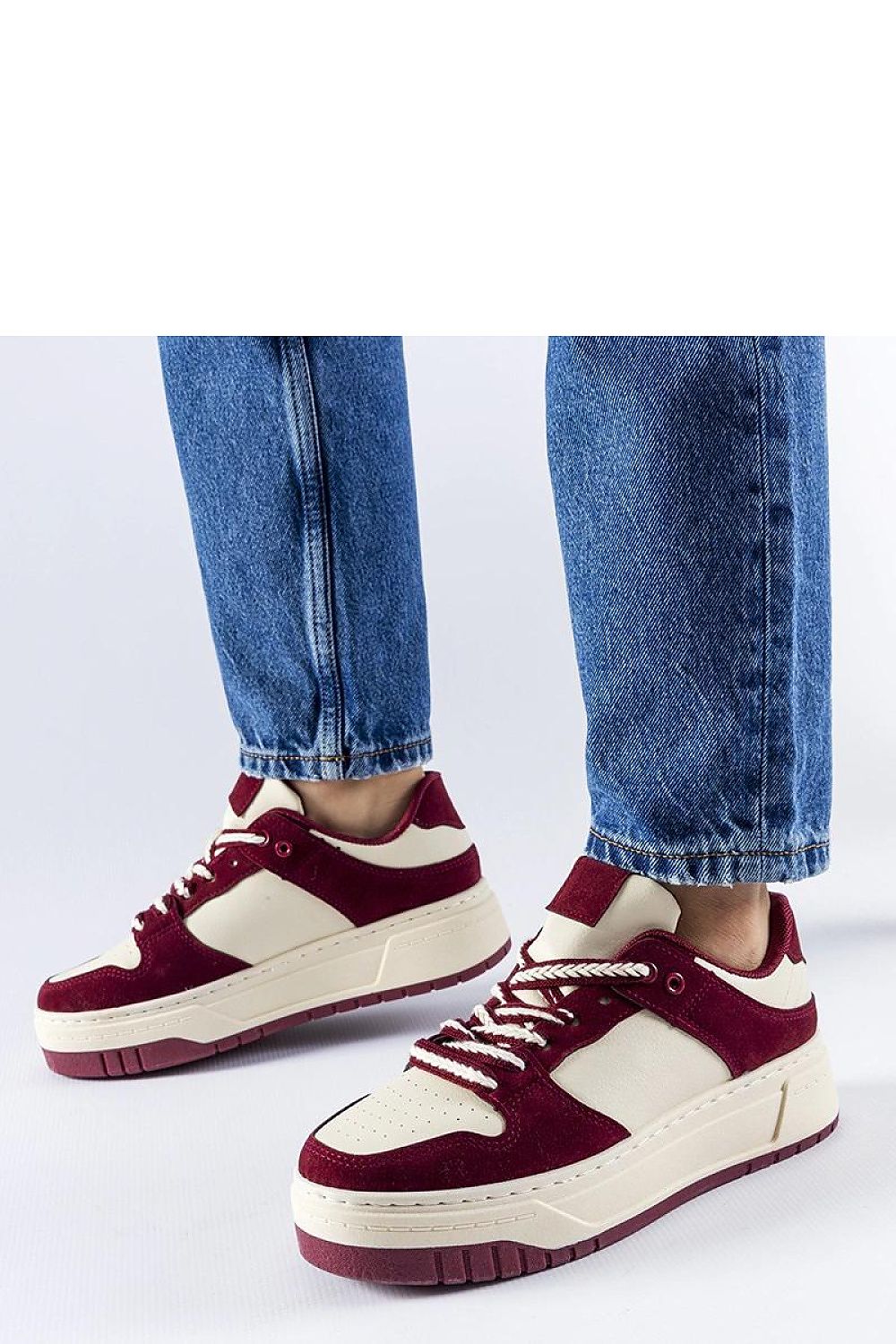 Baskets model 207585 Solea