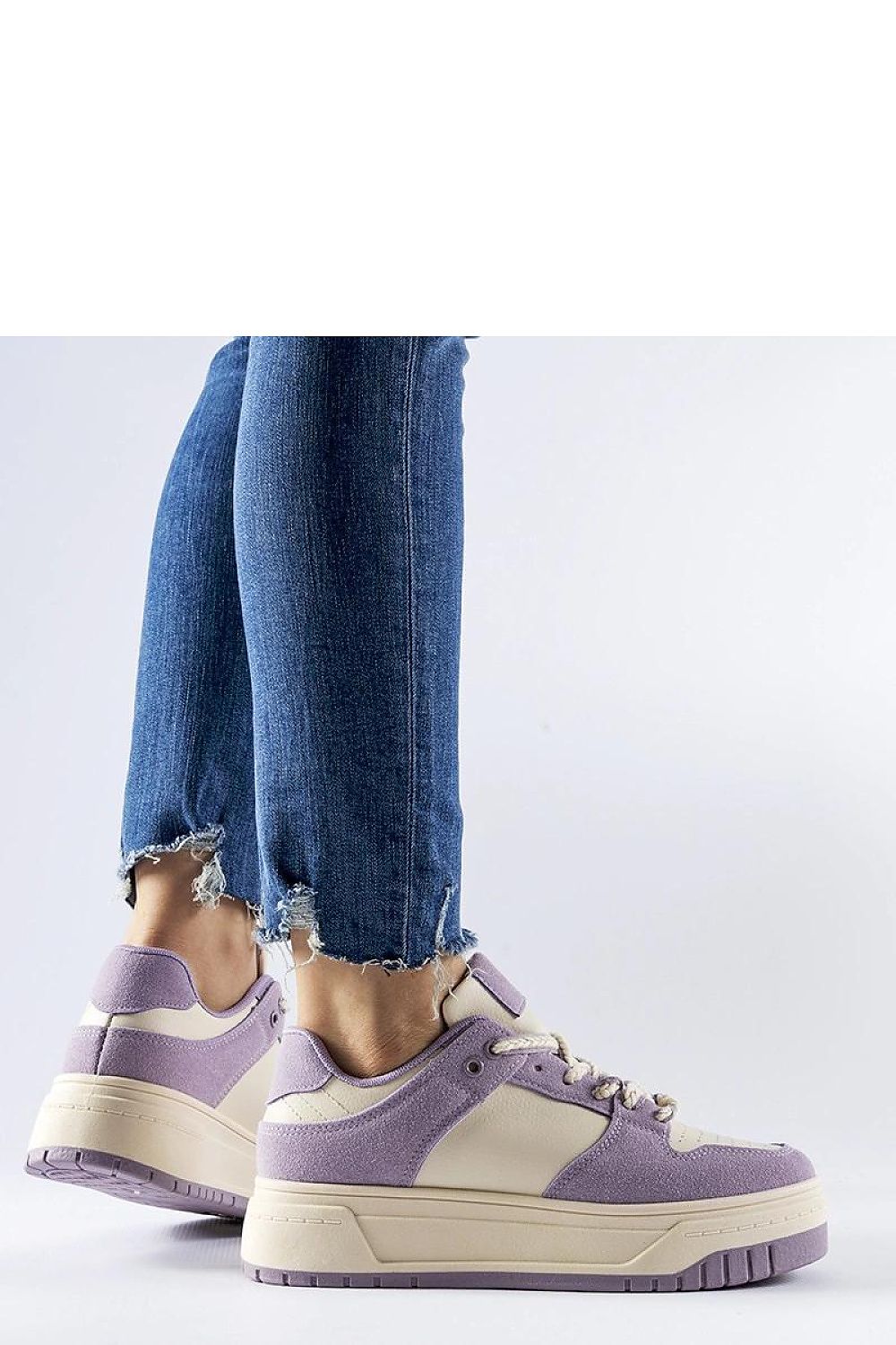 Baskets model 207586 Solea