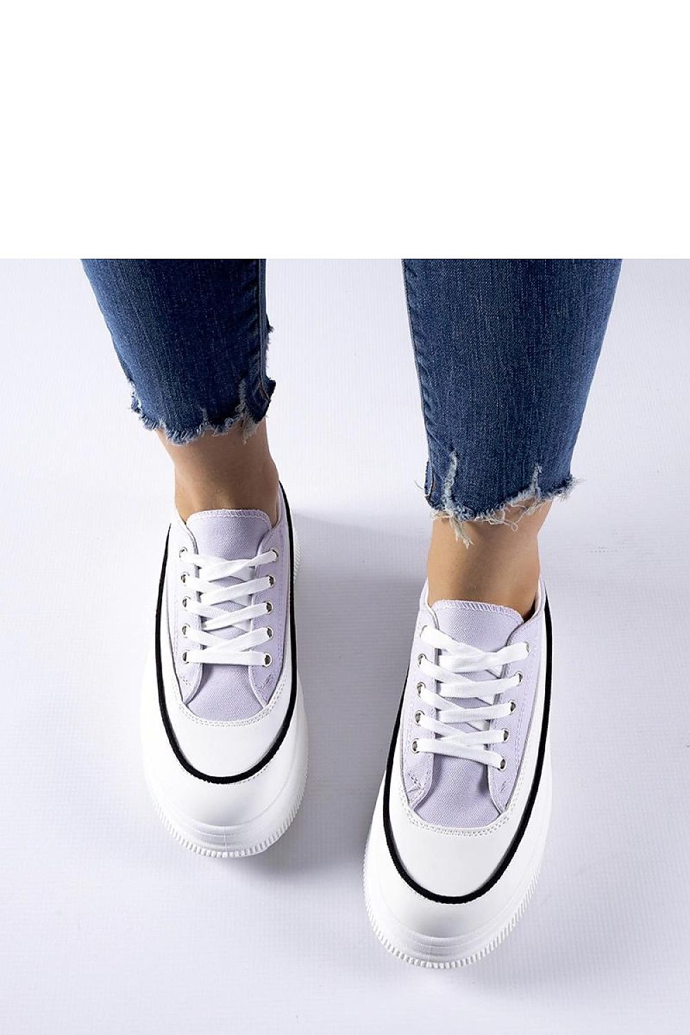 Baskets model 207593 Solea