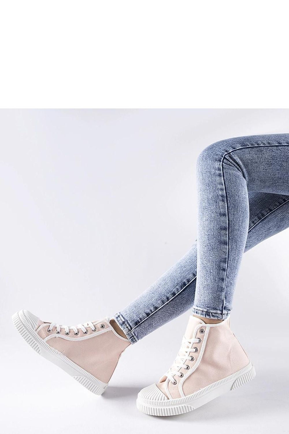 Baskets model 207596 Solea