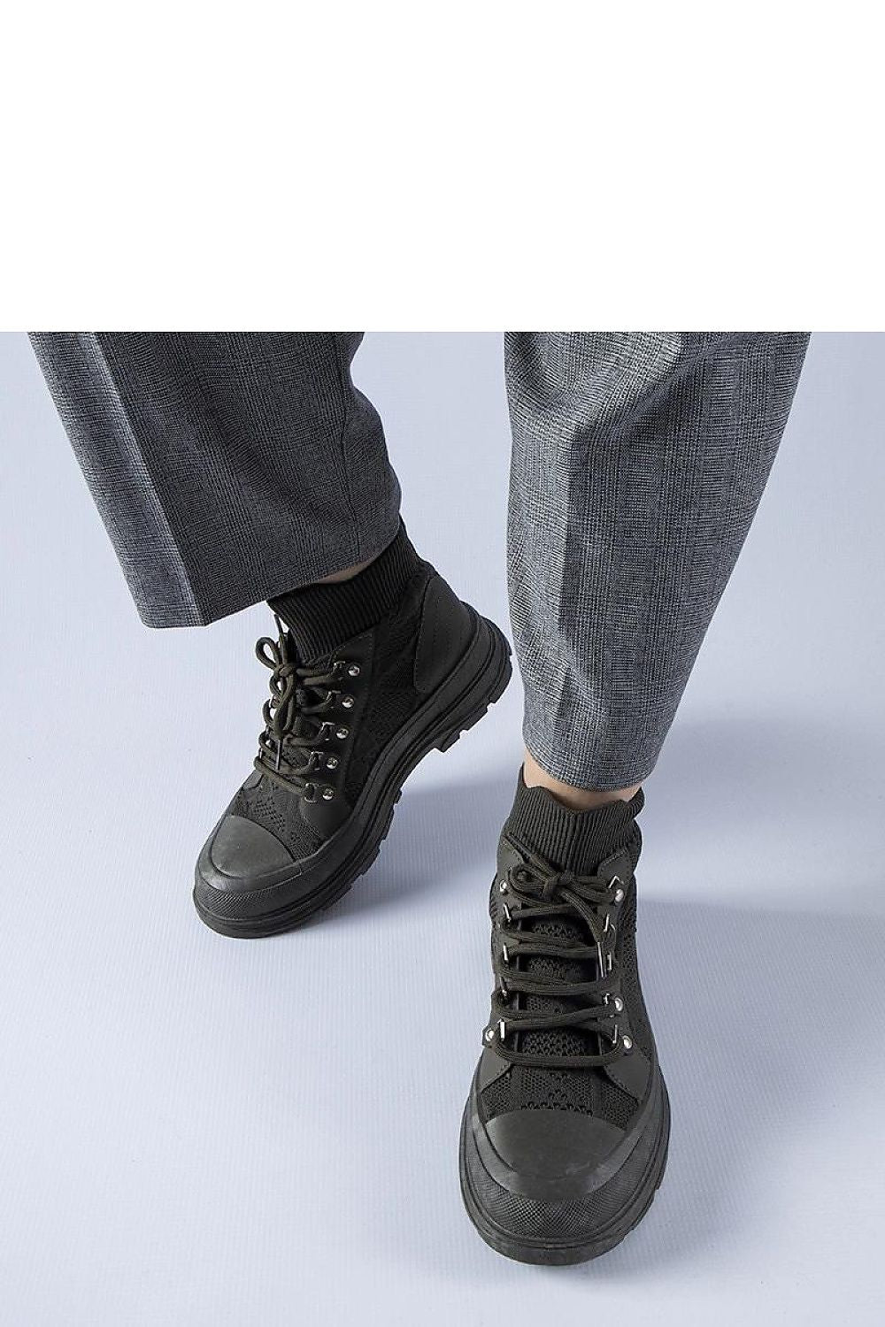 Baskets model 207609 Solea