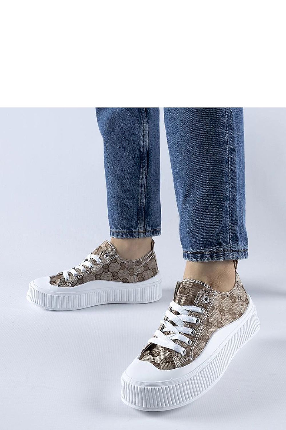 Baskets model 207615 Solea