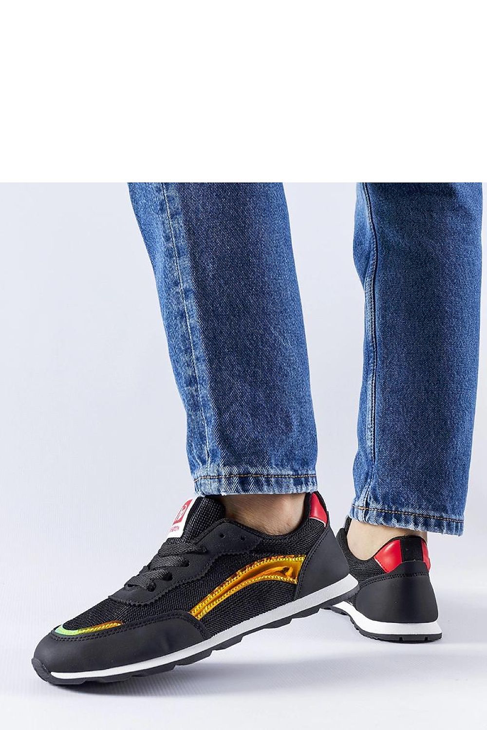 Baskets model 207621 Solea