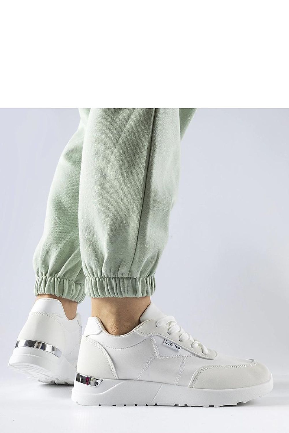 Baskets model 207633 Solea