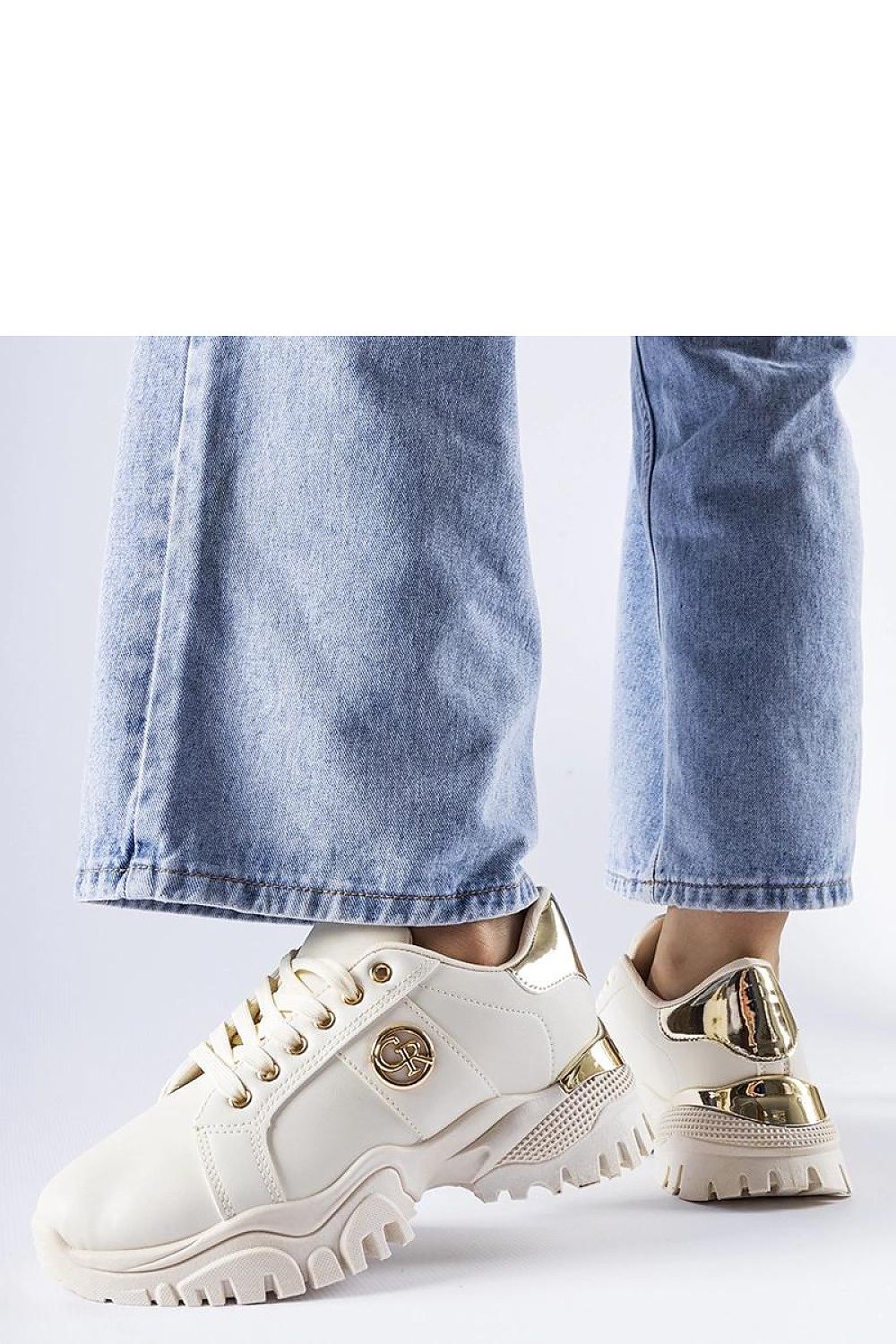 Baskets model 207636 Solea