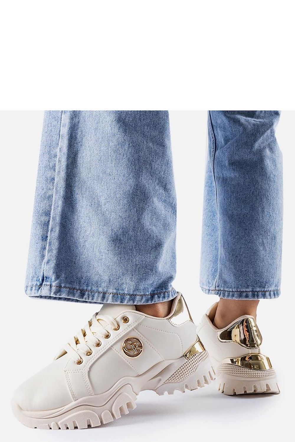 Baskets model 207636 Solea