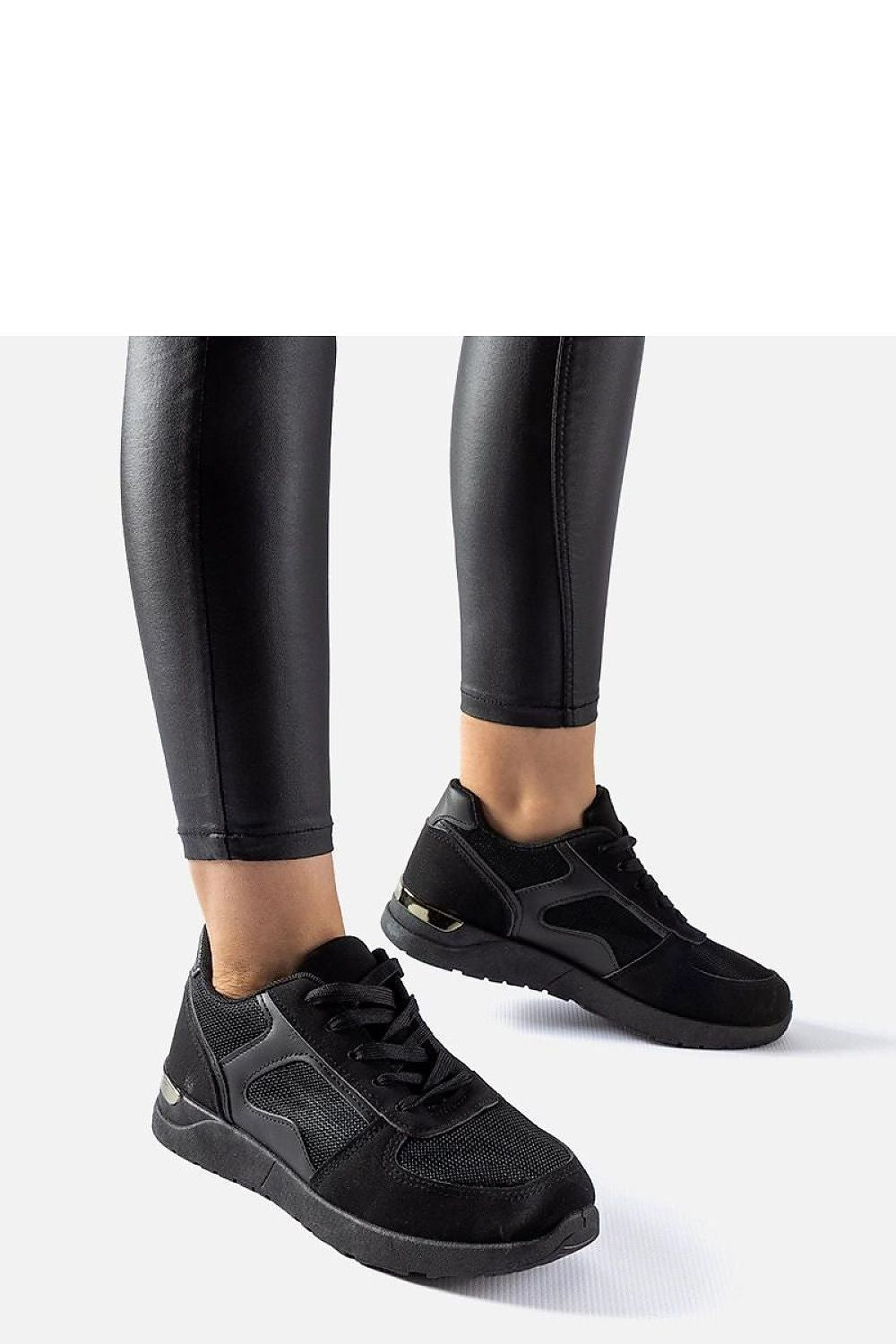 Baskets model 207638 Solea