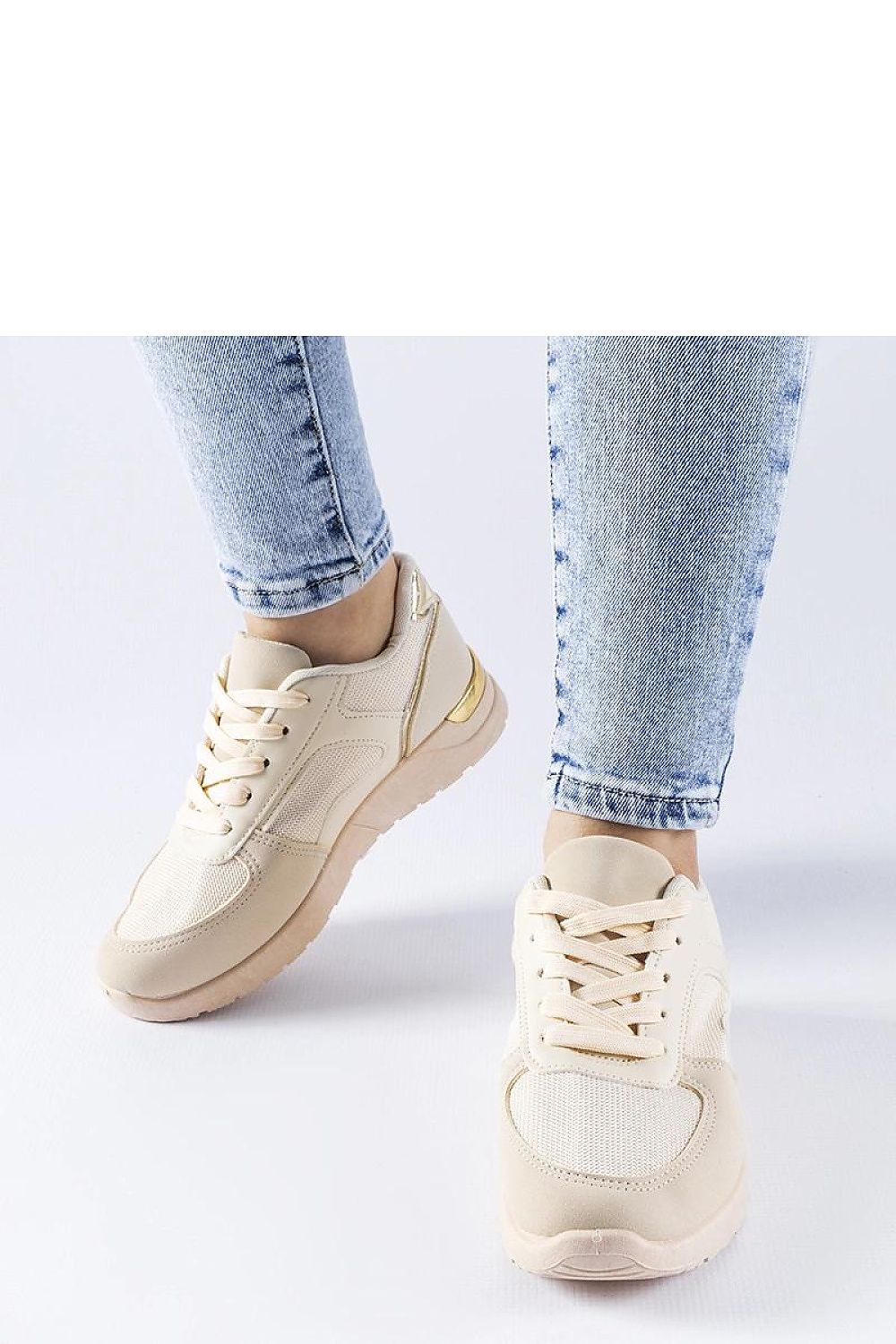 Baskets model 207641 Solea