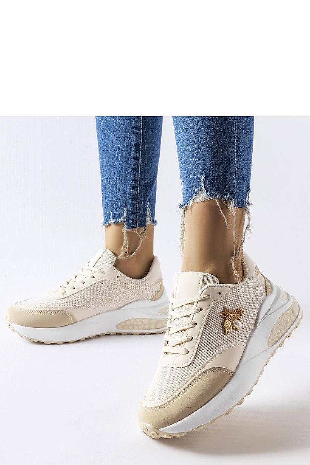 Baskets model 207669 Solea