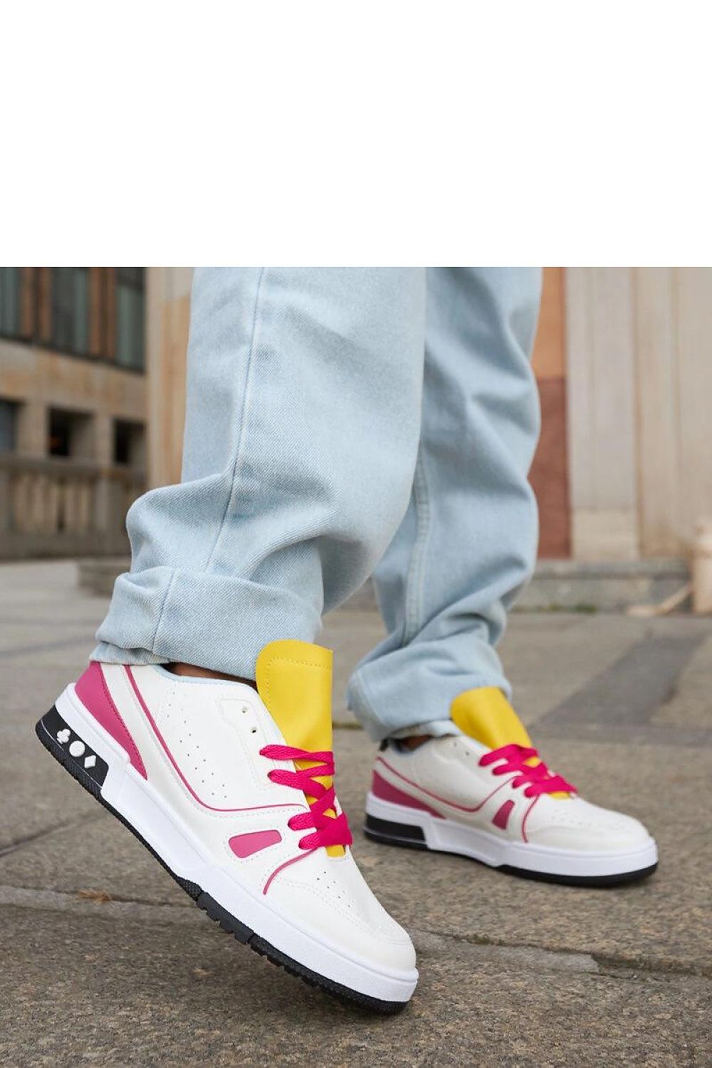 Baskets model 207670 Solea