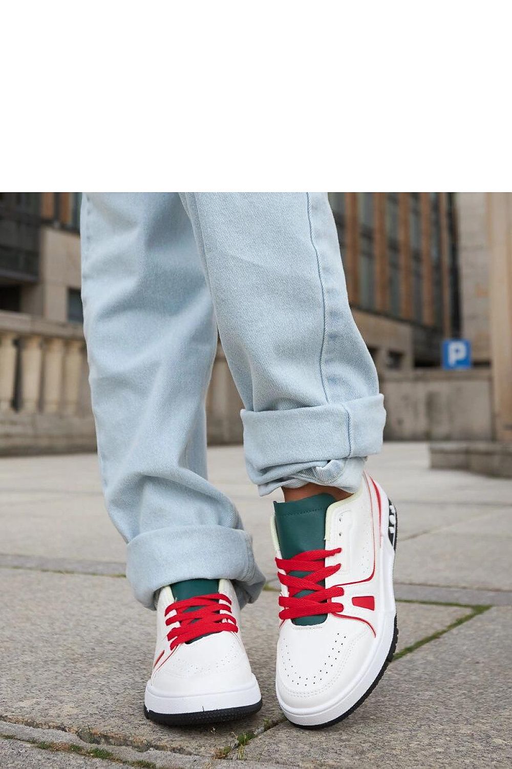 Baskets model 207671 Solea