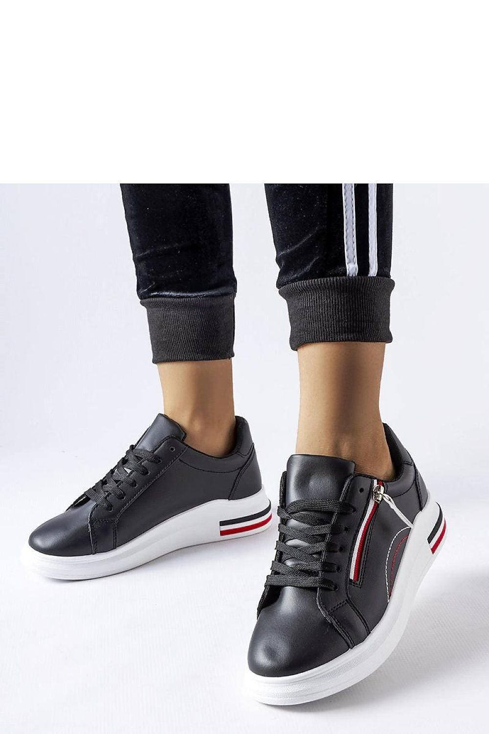 Baskets model 207687 Solea