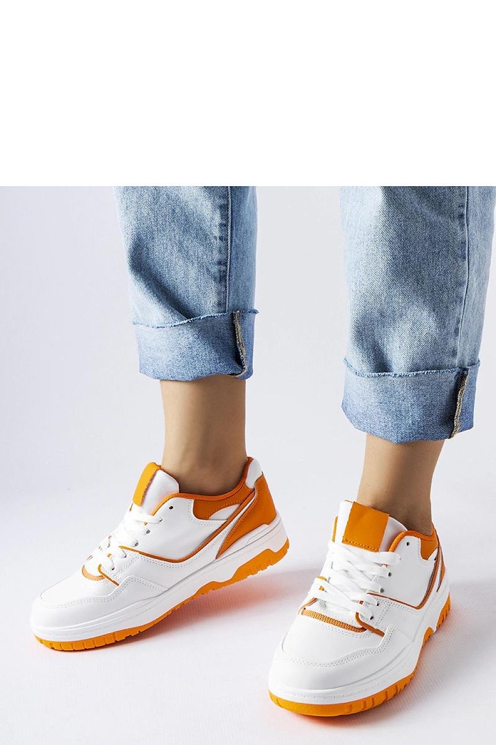 Baskets model 207700 Solea