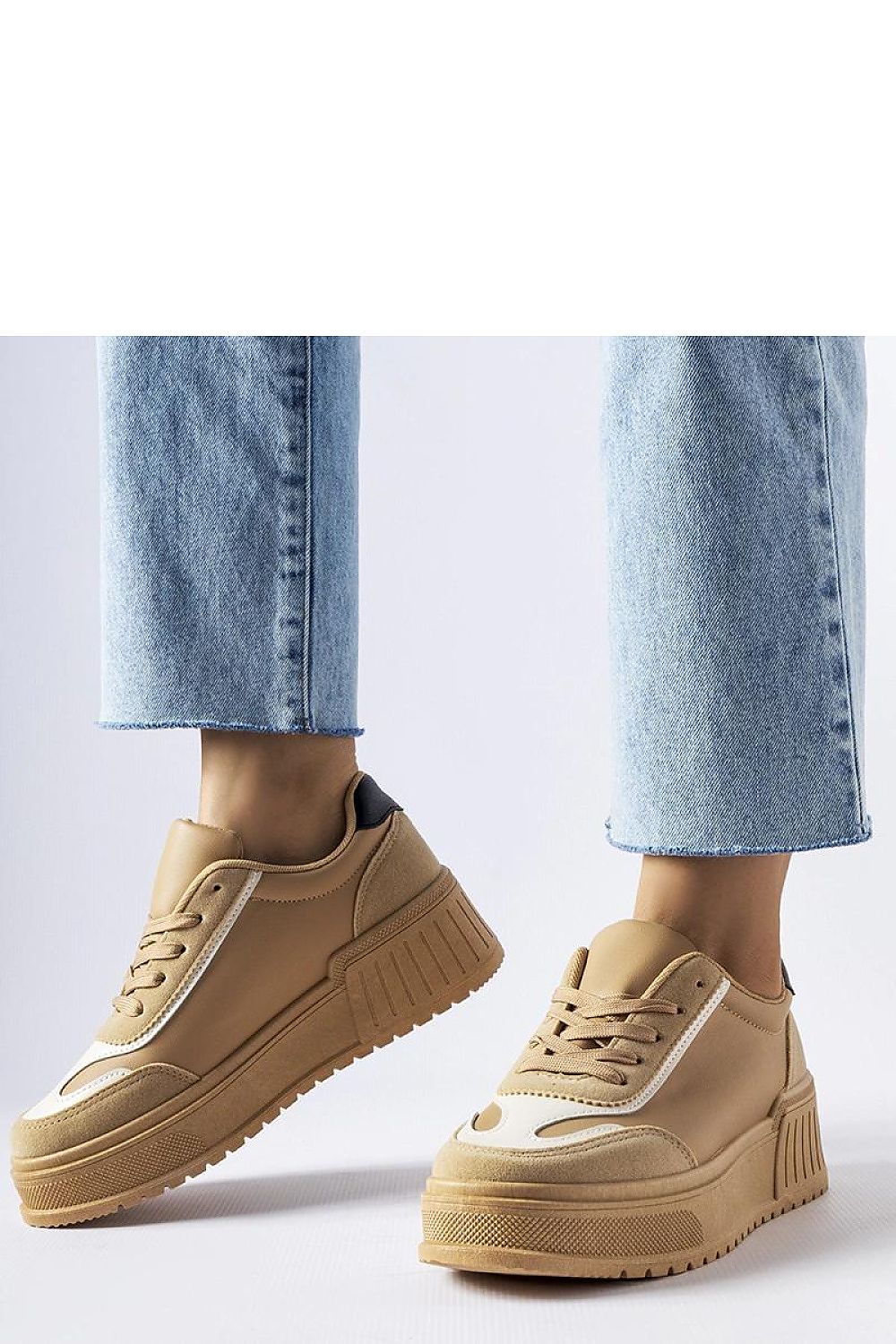 Baskets model 207702 Solea