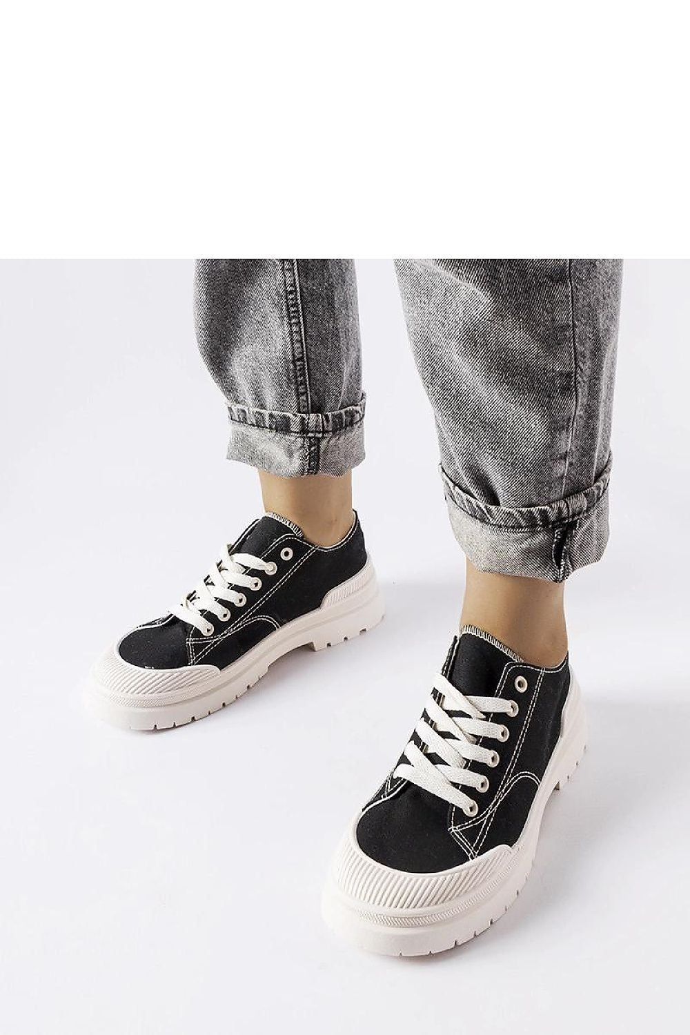 Baskets model 207705 Solea